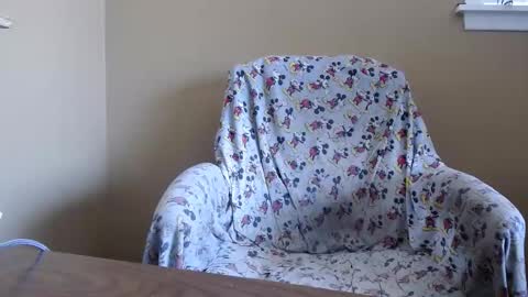 Snapshot of aloneandjustme chatting on 9, 3, 2025 JustMe online show from 9, 3, 2025