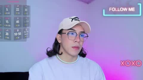 Independent model online show from 13, 1, 2026