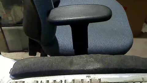 Loooopy online show from 8, 3, 2025