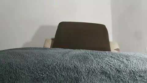 Snapshot of alotofcream chatting on 21, 4, 2026 alotofcream4u online show from 21, 4, 2026