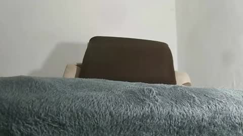Snapshot of alotofcream chatting on 22, 4, 2026 alotofcream4u online show from 22, 4, 2026