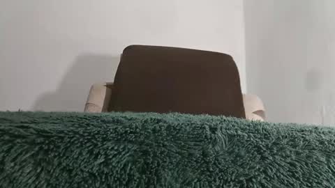 Snapshot of alotofcream chatting on 30, 4, 2026 alotofcream4u online show from 30, 4, 2026