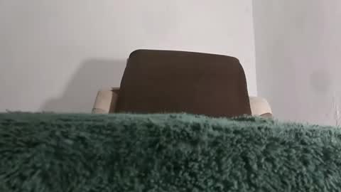 Snapshot of alotofcream chatting on 12, 5, 2026 alotofcream4u online show from 12, 5, 2026