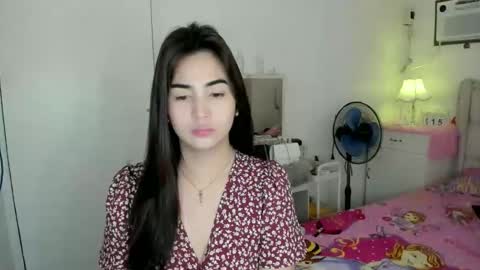 alovelydollnica online show from 15, 4, 2026