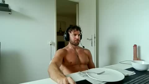 alphah_hunk online show from 20, 4, 2026