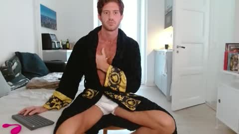 alphahung23 online show from 7, 11, 2025