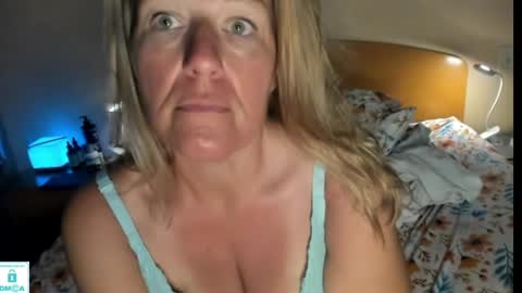 Snapshot of alphakittyxxx chatting on 10, 5, 2026 Shelby or if you want to make me purr just call me Kitten online show from 10, 5, 2026