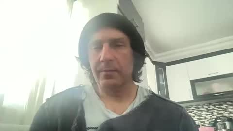 Snapshot of alphandre chatting on 20, 1, 2025 AlphAndre online show from 20, 1, 2025