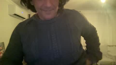 Snapshot of alphandre chatting on 25, 1, 2025 AlphAndre online show from 25, 1, 2025