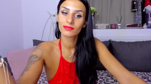 Snapshot of alphaqueenx chatting on 21, 9, 2025 Michelle online show from 21, 9, 2025