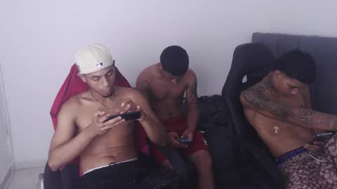 alphas_latins online show from 30, 5, 2026
