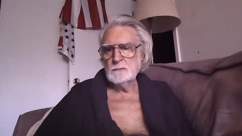Snapshot of alphauniform chatting on 30, 1, 2025 AlphaUniform online show from 30, 1, 2025