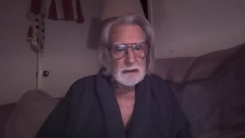 AlphaUniform online show from 3, 12, 2025