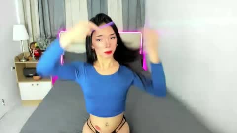 Andrea online show from 5, 2, 2025