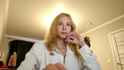 May online show from 25, 9, 2025