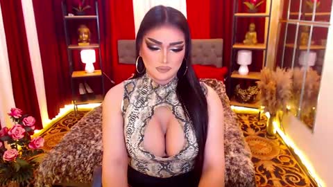 Snapshot of alurajhenson chatting on 28, 12, 2024 Alura Jhenson online show from 28, 12, 2024