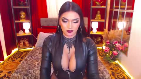 Snapshot of alurajhenson chatting on 13, 1, 2025 Alura Jhenson online show from 13, 1, 2025