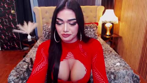 Snapshot of alurajhenson chatting on 4, 3, 2025 Alura Jhenson online show from 4, 3, 2025