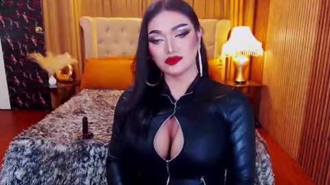 Snapshot of alurajhenson chatting on 8, 9, 2025 Alura Jhenson online show from 8, 9, 2025
