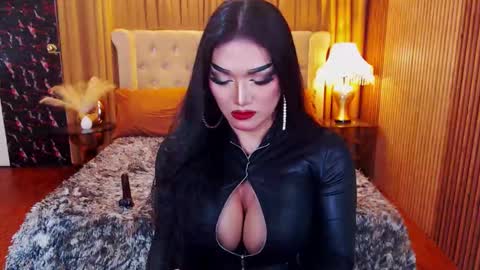 Snapshot of alurajhenson chatting on 9, 9, 2025 Alura Jhenson online show from 9, 9, 2025