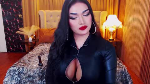 Snapshot of alurajhenson chatting on 11, 9, 2025 Alura Jhenson online show from 11, 9, 2025