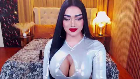 Snapshot of alurajhenson chatting on 13, 9, 2025 Alura Jhenson online show from 13, 9, 2025