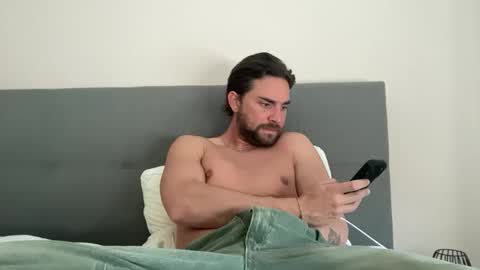 Snapshot of always_on_the_edge chatting on 12, 4, 2026 always_on_the_edge online show from 12, 4, 2026