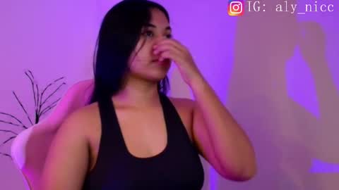 Snapshot of aly_nicc chatting on 7, 1, 2026 Aly online show from 7, 1, 2026