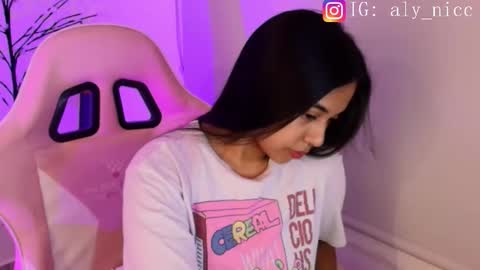 Snapshot of aly_nicc chatting on 8, 1, 2026 Aly online show from 8, 1, 2026