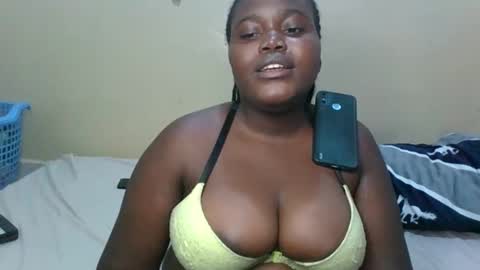 Snapshot of alyabeiby chatting on 4, 6, 2026 alyabeiby online show from 4, 6, 2026