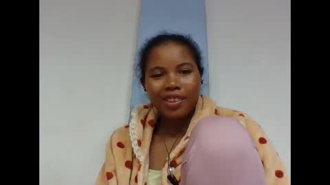 Snapshot of alydie7 chatting on 2, 5, 2026 alydie7 online show from 2, 5, 2026
