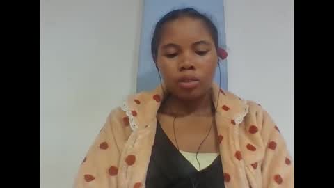 Snapshot of alydie7 chatting on 12, 5, 2026 alydie7 online show from 12, 5, 2026