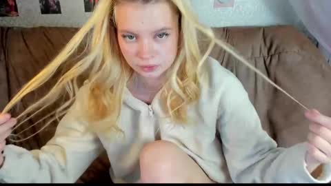 Alysa   7GMT  online show from 22, 3, 2026