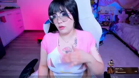 Snapshot of alyssaromanova chatting on 29, 4, 2026 . Monday to Saturday at 10pm and 6am Colombia time online show from 29, 4, 2026