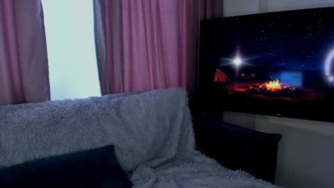 Alyssa  I will be online December 2 at 2000 UTC  online show from 28, 2, 2025