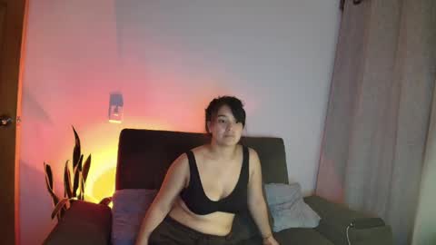 Snapshot of alyssia_wolds_1 chatting on 9, 6, 2026 alyssia wolds online show from 9, 6, 2026