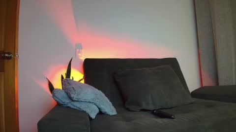Snapshot of alyssia_wolds_1 chatting on 15, 6, 2026 alyssia wolds online show from 15, 6, 2026