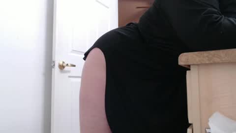 Snapshot of alyssiaamorexo chatting on 2, 2, 2025 Alyssiaamorexo online show from 2, 2, 2025