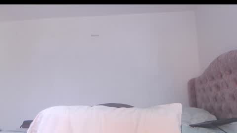 valentia online show from 27, 9, 2025