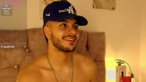 Snapshot of amadeo_wild chatting on 25, 4, 2026 Amadeo Wild online show from 25, 4, 2026