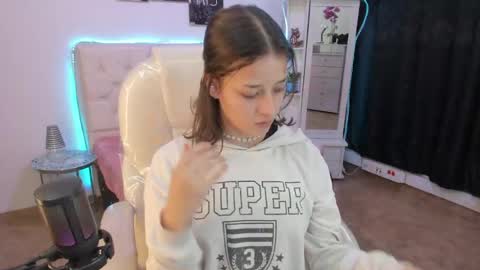 Snapshot of amaia_daniells chatting on 23, 4, 2026 B I A N C A online show from 23, 4, 2026