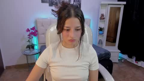Snapshot of amaia_daniells chatting on 29, 5, 2026 B I A N C A online show from 29, 5, 2026