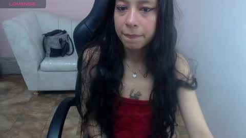 Snapshot of amaia_t chatting on 22, 4, 2026 Amaia online show from 22, 4, 2026