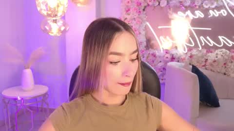 Amaia Haywood online show from 29, 10, 2025