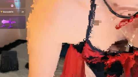 Ameliamartinez77 online show from 10, 4, 2026