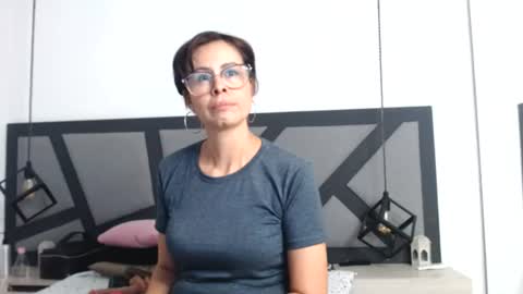 Snapshot of amanda_ramirez chatting on 4, 7, 2026 amanda_ramirez online show from 4, 7, 2026