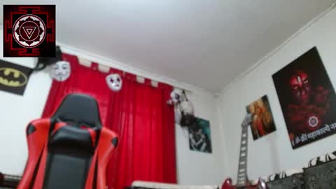 Snapshot of amanda_valeska chatting on 10, 3, 2025 Amanda Valeska online show from 10, 3, 2025