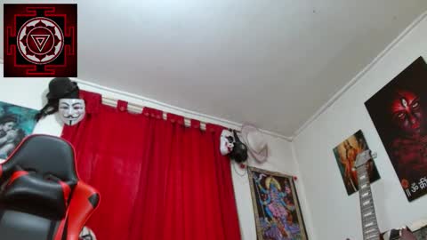 Snapshot of amanda_valeska chatting on 5, 10, 2025 Amanda Valeska online show from 5, 10, 2025