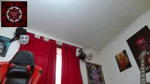 Snapshot of amanda_valeska chatting on 27, 10, 2025 Amanda Valeska online show from 27, 10, 2025