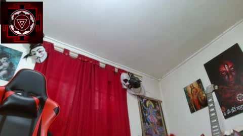 Amanda Valeska online show from 17, 4, 2026